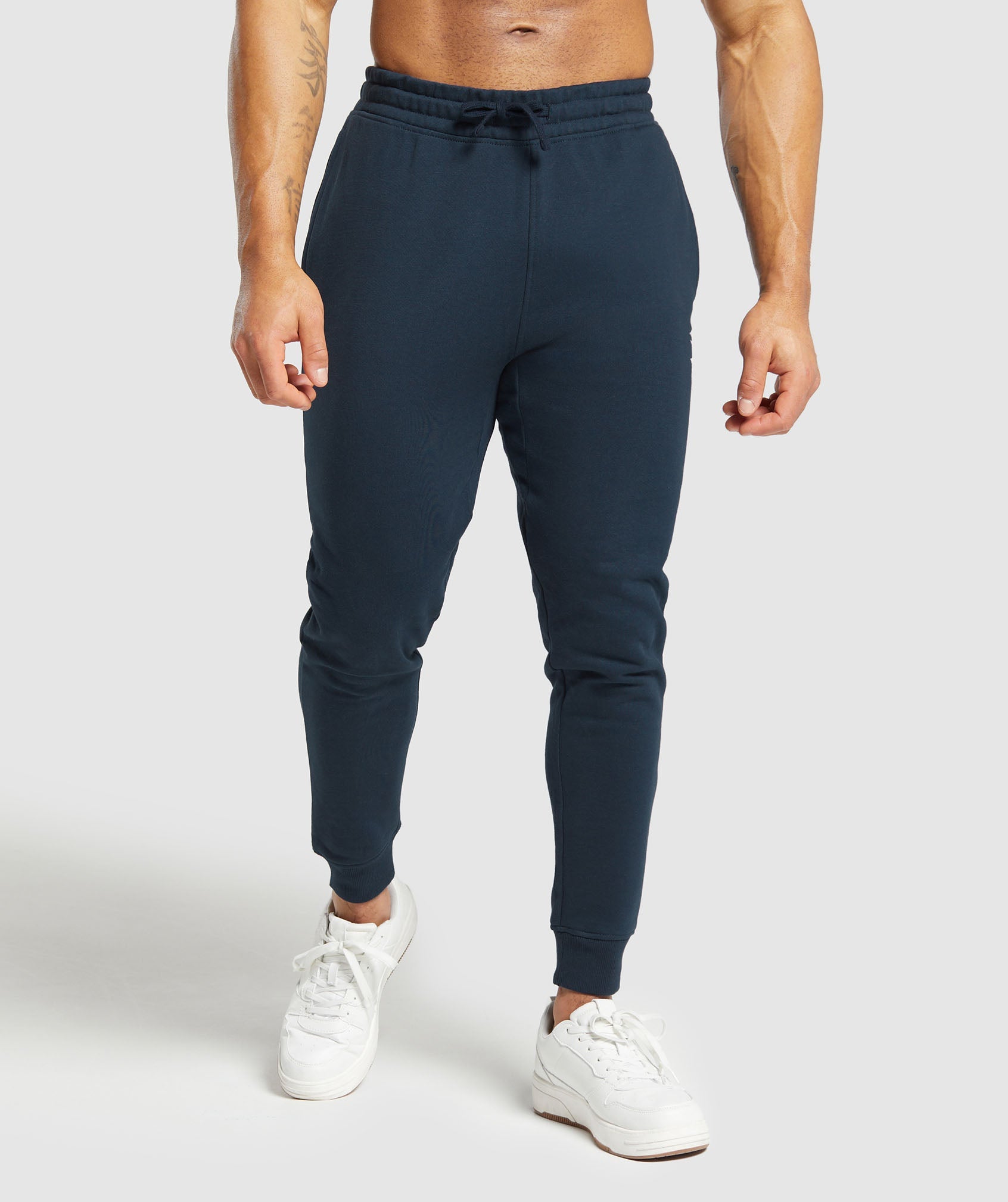 Crest Joggers Slim Fit