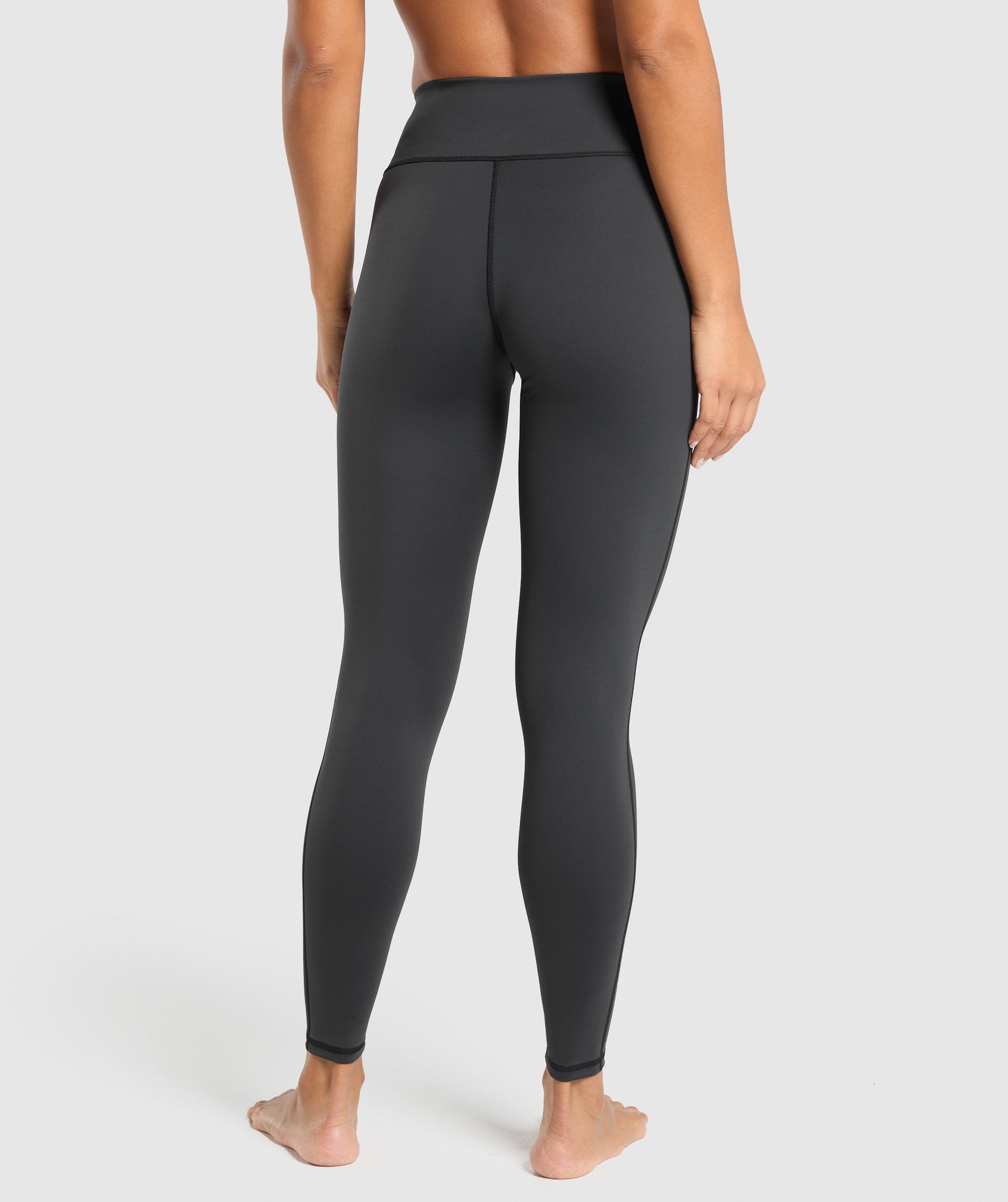 Alternative view of Elevate Regular Leggings 2.0 Regular