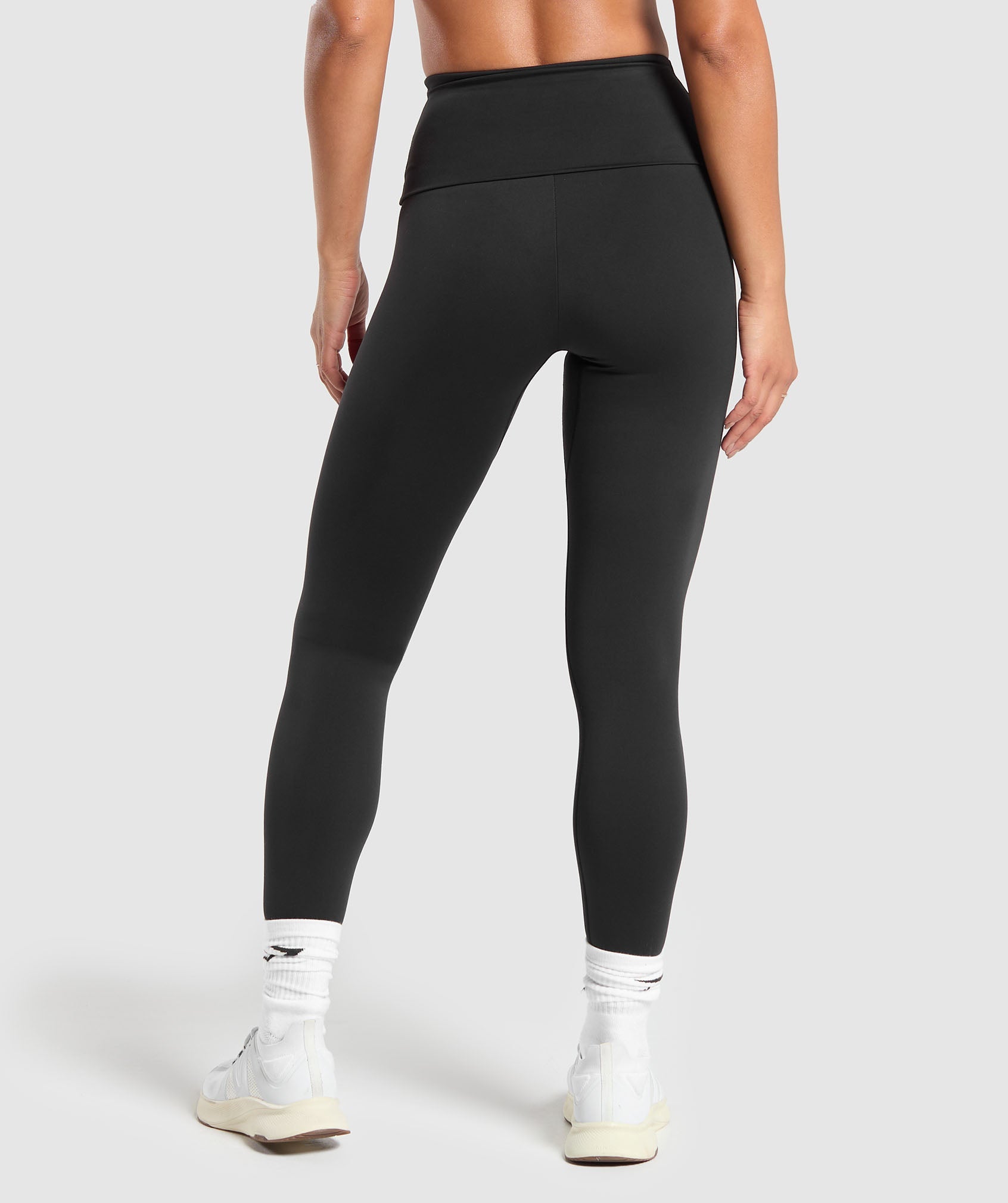 Alternative view of Everyday Foldover Leggings