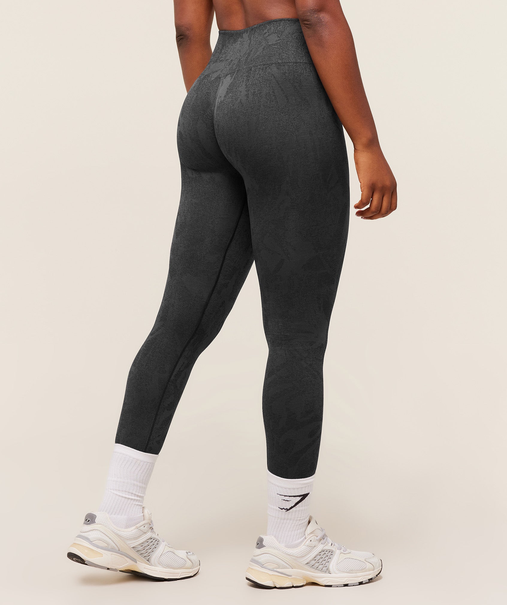 Alternative view of Adapt Camo Seamless Leggings Regular