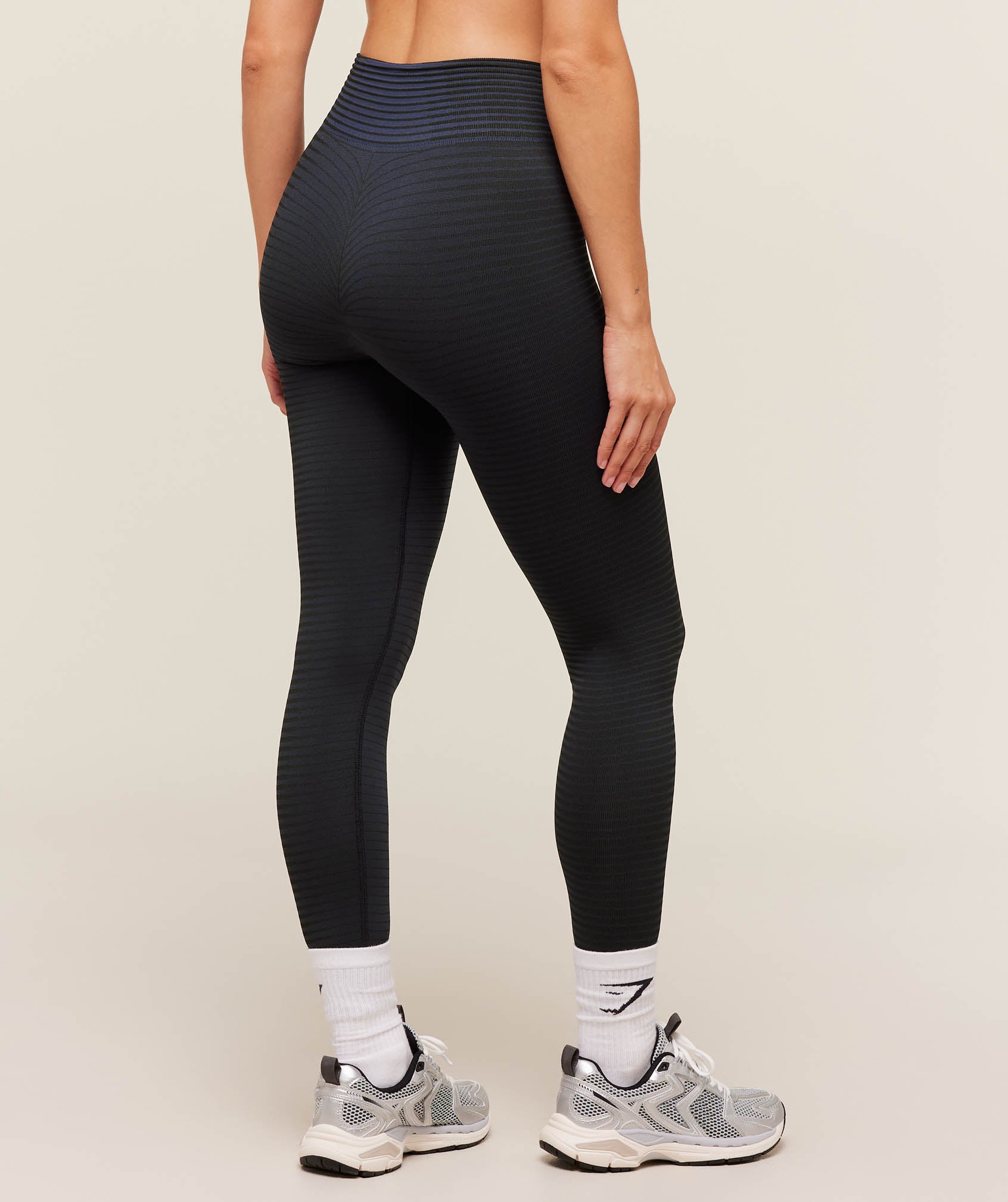 Alternative view of Sport Seamless Leggings Regular