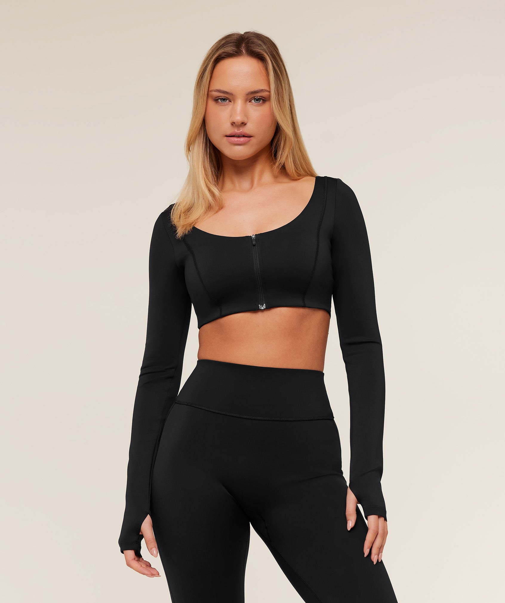 Flow Long Sleeve Crop Top With Cups