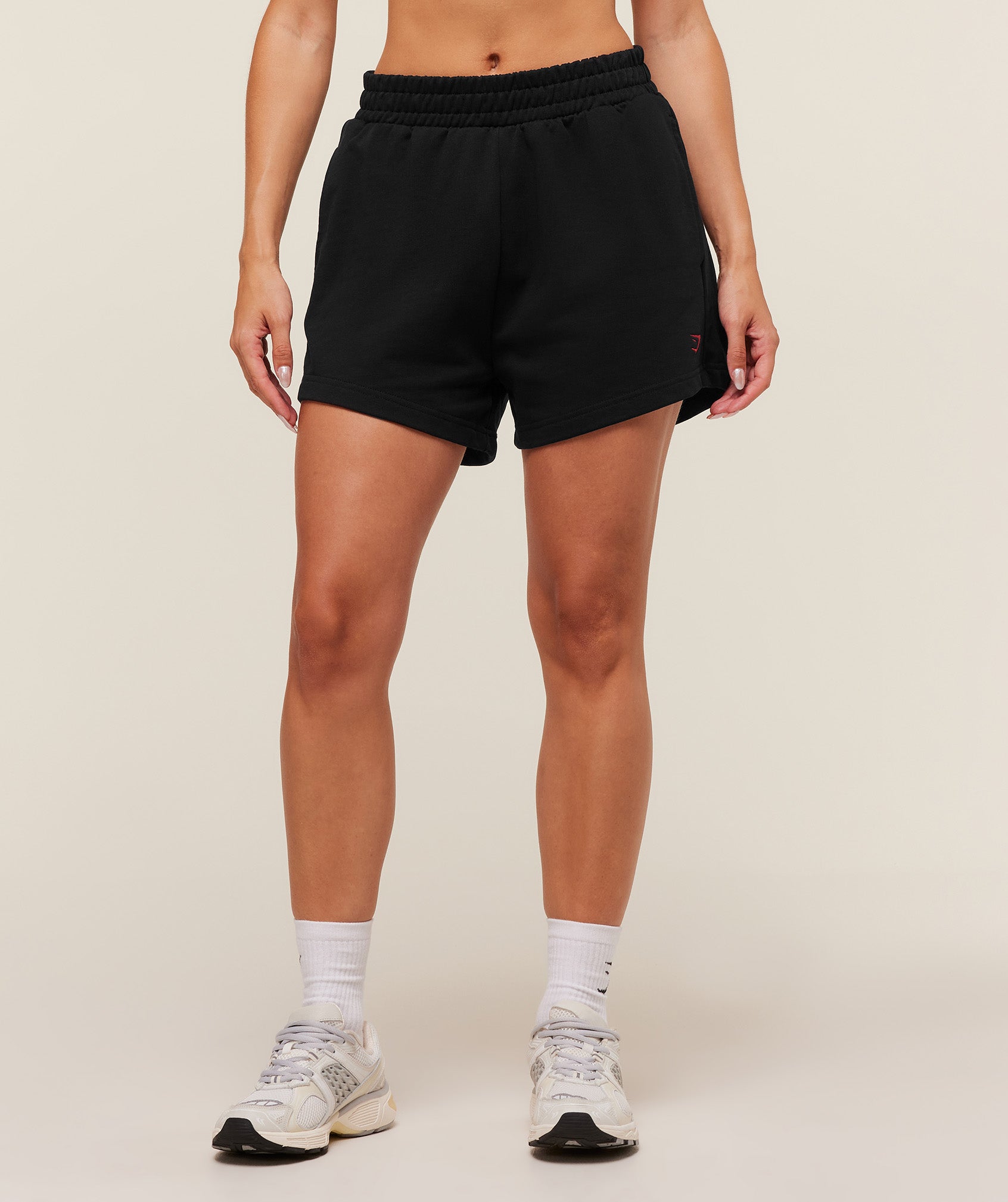 Collegiate Graphic Short Oversized Fit
