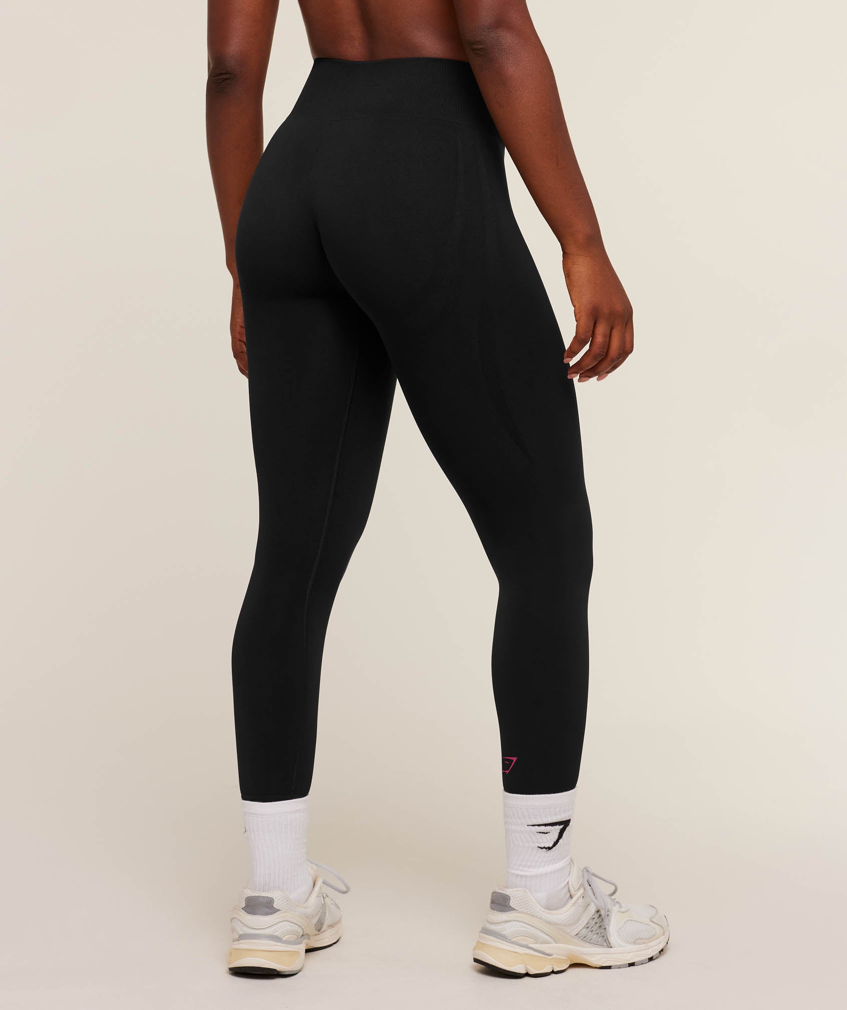 Alternative view of Everyday Seamless Lifting Club Leggings Regular