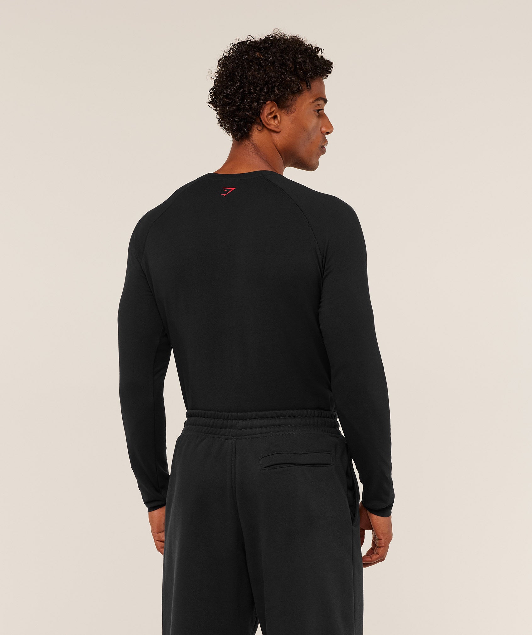 Alternative view of Gymshark Gymshark Lifting Long Sleeve T-Shirt - Black Muscle Fit