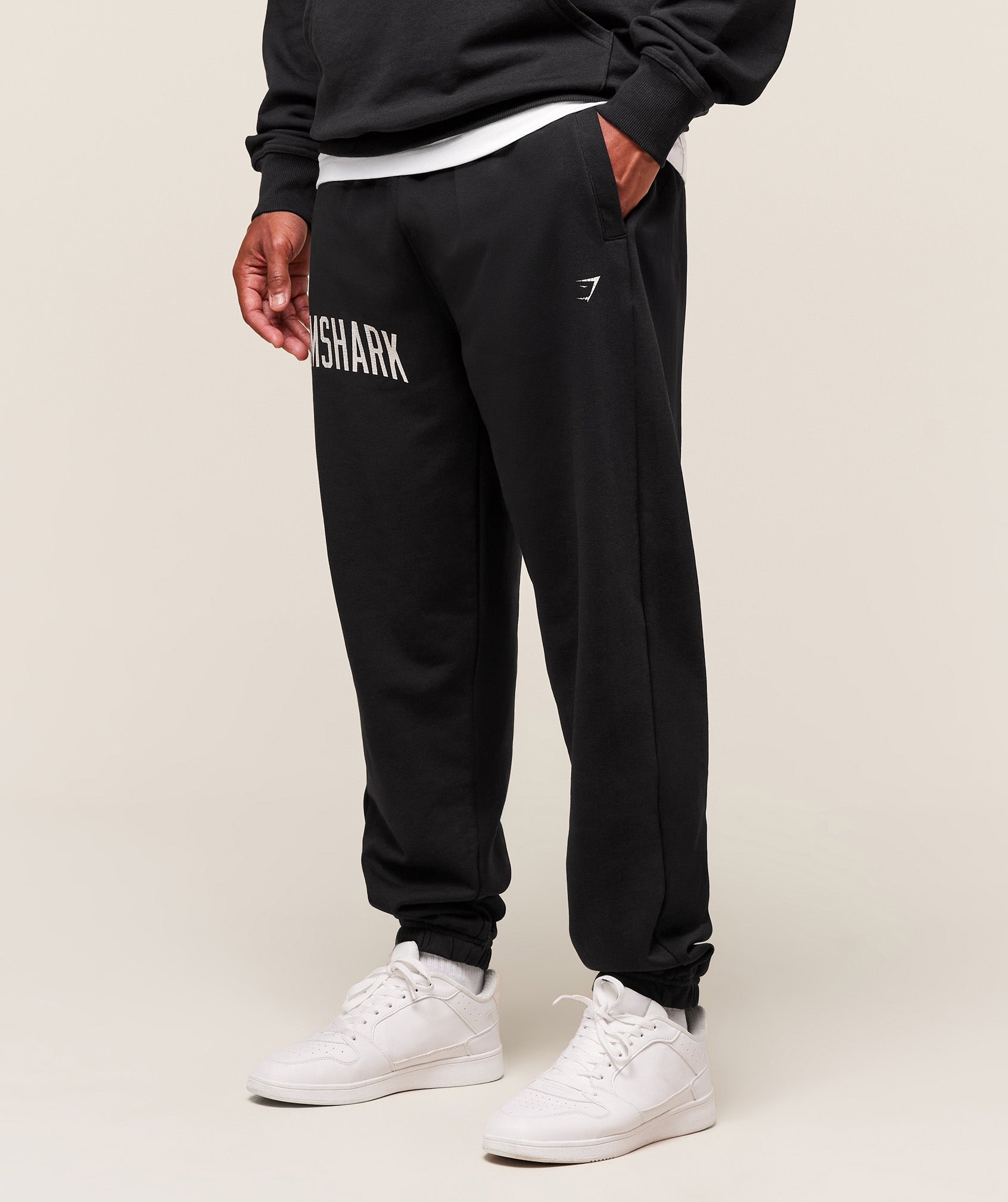 Alternative view of Worn Graphic Jogger Oversized Fit