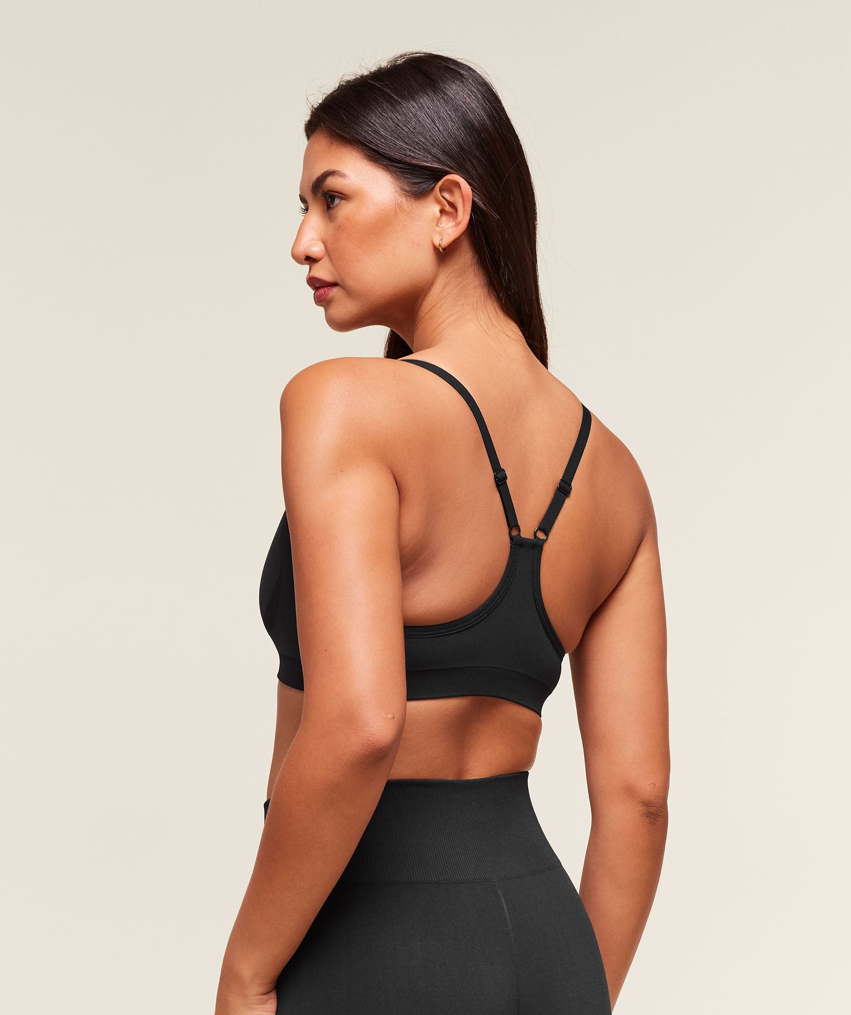 Alternative view of Everyday Seamless Racerback Sports Bra Light Support