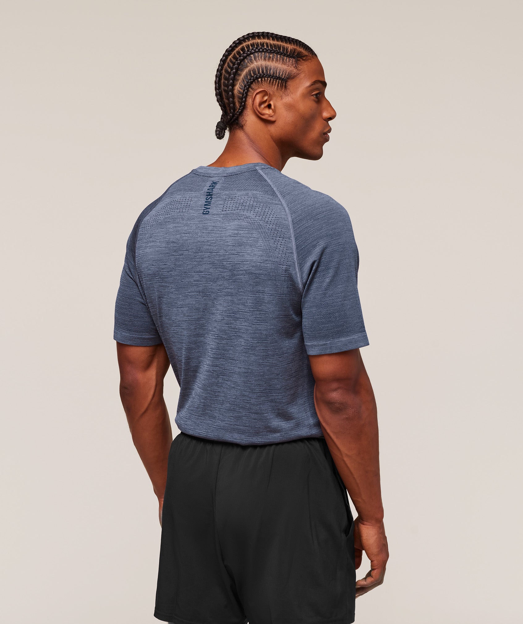 Alternative view of Versatile Seamless T-Shirt