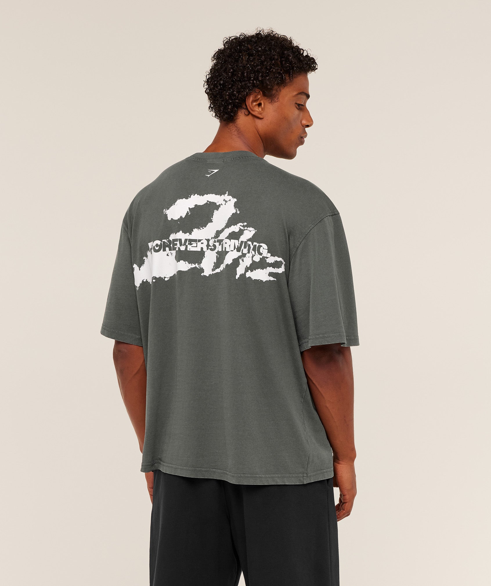 Forever Striving T-Shirt Oversized Fit