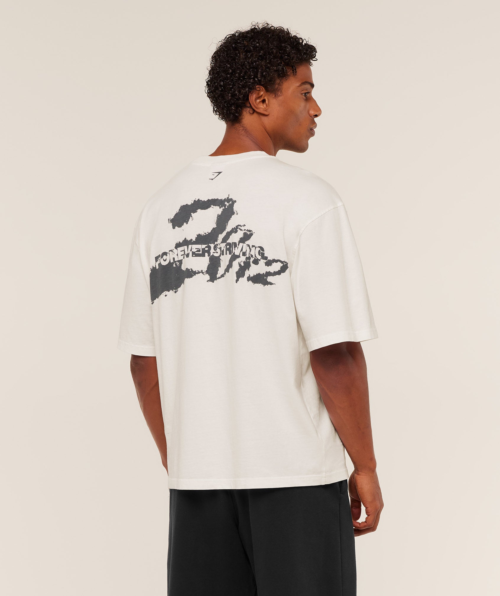 Forever Striving T-Shirt Oversized Fit