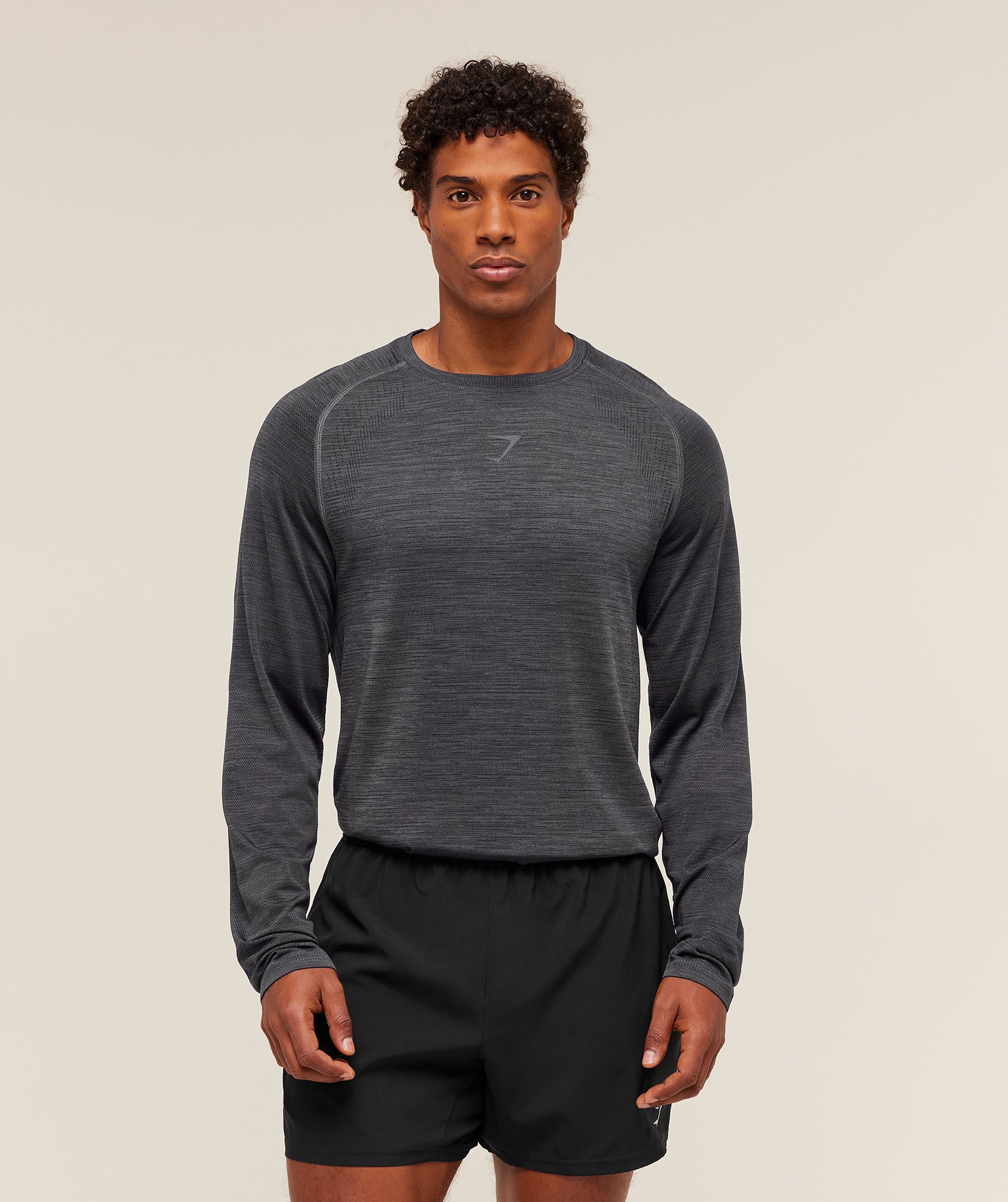 Versatile Seamless Long Sleeve T-Shirt